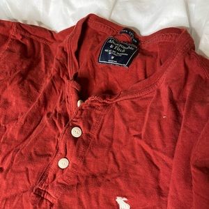 Red 100% cotton Henley short sleeve T-shirt